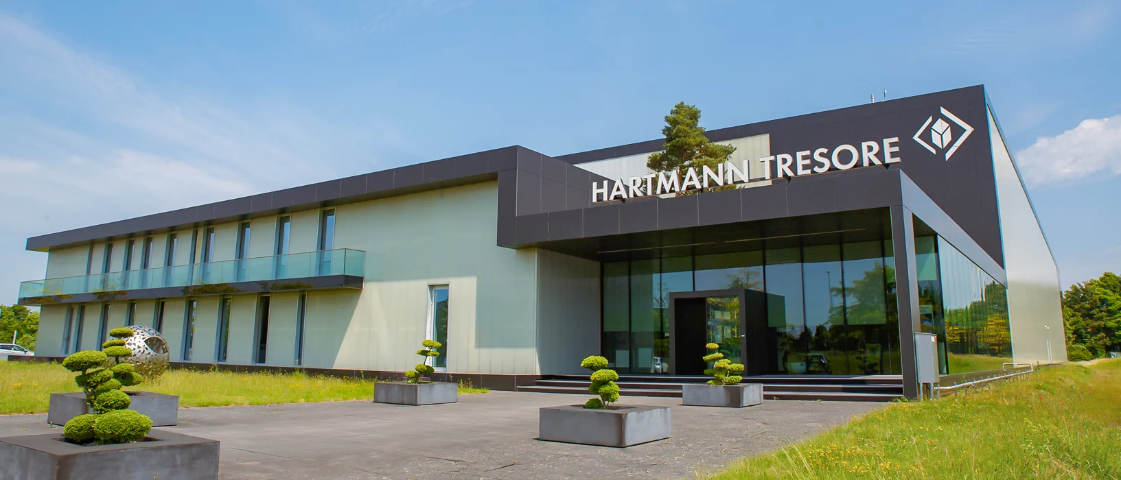 Background separator